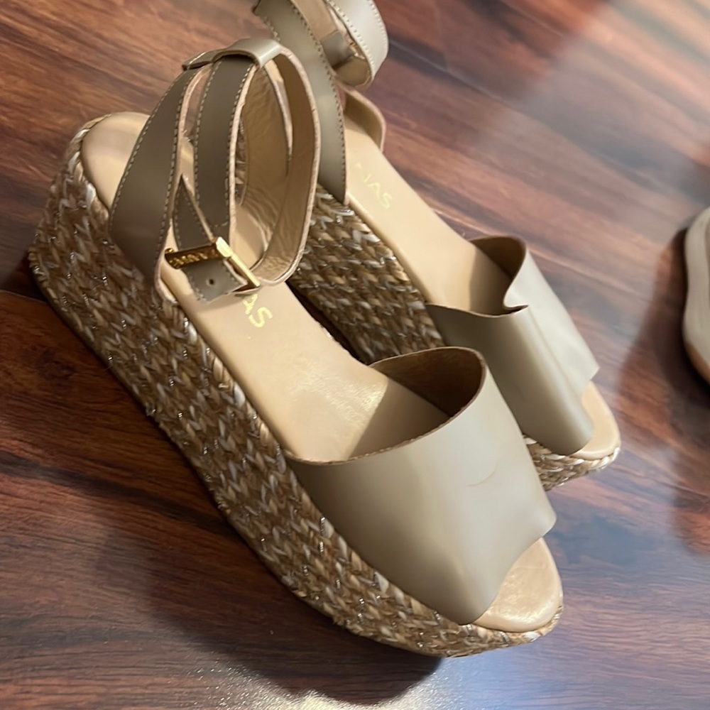 Ankle wrap platform sandals